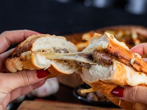 SandAlho de alho de CORAÇÃO