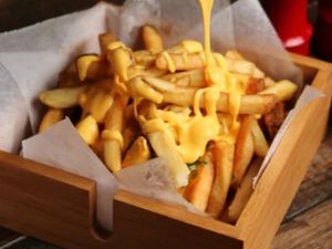 500g Batata Frita com Cheddar