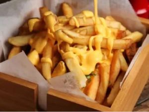 500g Batata Frita com Cheddar