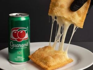 Combo Pastel + Guaraná Lata 269ml