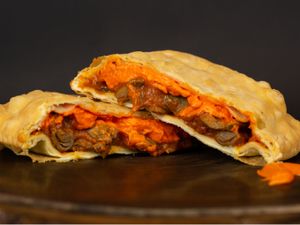 22 - Pastel coração e cheddar