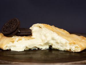 58 - Pastel Chocolate Branco Com Oreo