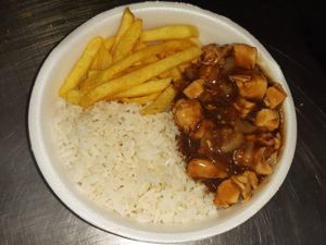 Execultivo Frango Xadrez