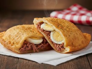 PASTEL CARNE DE SOL ESPECIAL