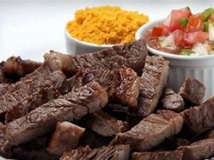 ISCAS DE CARNE COM FARORA