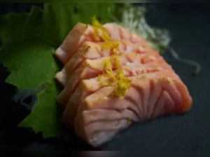 Sashimi Salmão maçaricado (10 unid.)