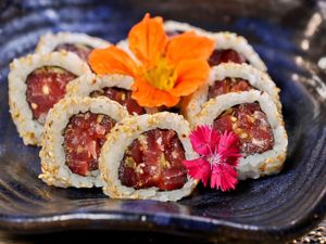 Uramaki Ebi Spice Tuna (10 unid.)