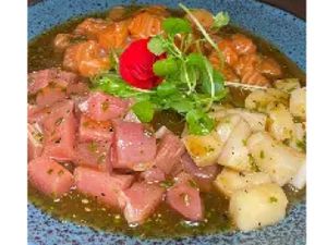 Mix de peixes ao molho de ostras