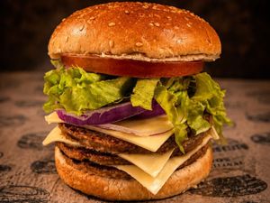 Trio's Burguer
