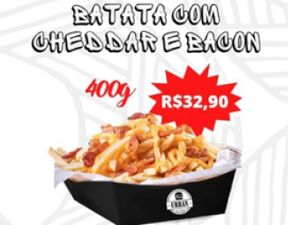 BATATA COM CHEDDAR E BACON