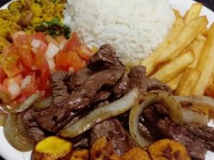 CHAPA MISTA - EXECUTIVO - Carne , frango linguiça