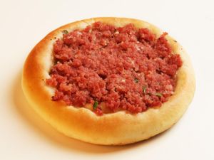 ESFIHA CALABRESA C/ MUSSARELA