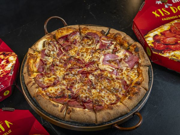 Pizza 35cm 12 fatias  3 sabores