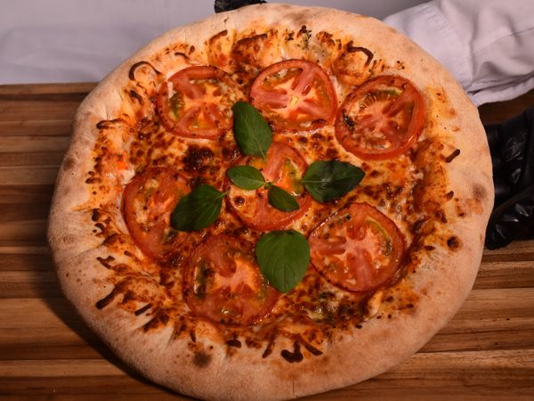 Pizza broto 25cm salgada