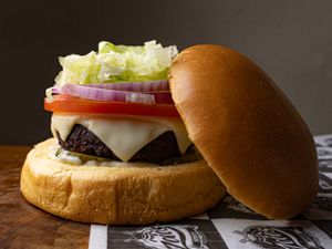 Zoio's Salad Vegetariano