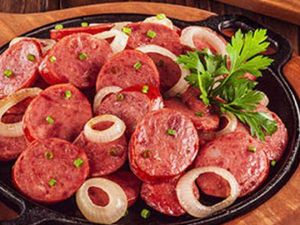 PORÇÃO DE CALABRESA