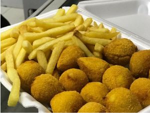 BATATA + SALGADOS DE FESTA