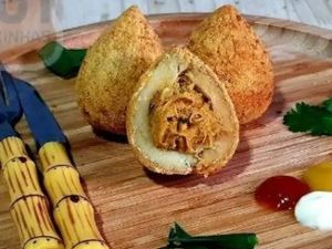 COXINHAS TRADICIONAIS