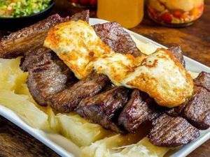 Filé de alcatra na chapa queijo 2 Pessoas