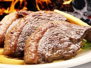 Picanha na chapa com queijo