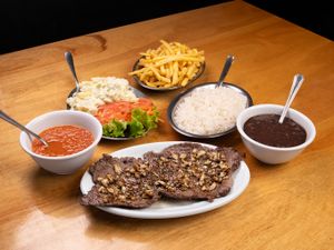 Refeição de Alcatra ao Alho e Óleo