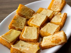 1/2 (meia) Polenta com Queijo