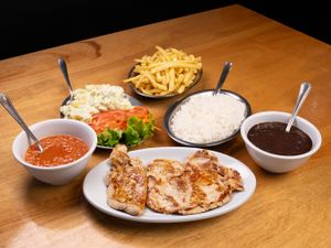 1/2 (meia) Refeição de Frango na Chapa