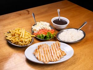 1/2 (meia) Refeição de Frango na Grelha