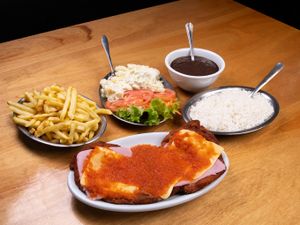 1/2 (meia) Refeição de Frango À Parmegiana