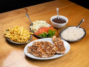 1/2 (meia) Refeição de Frango ao Alho e Óleo