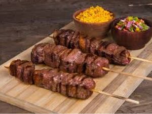 Espetinho de coxão mole