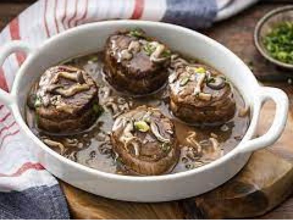 FILÉ AO MOLHO TRIFOLATI