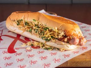 Cachorro quente duplo